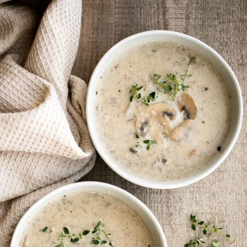 Creamy Roasted Garlic and Mushroom Soup with Bacon (NDIS)