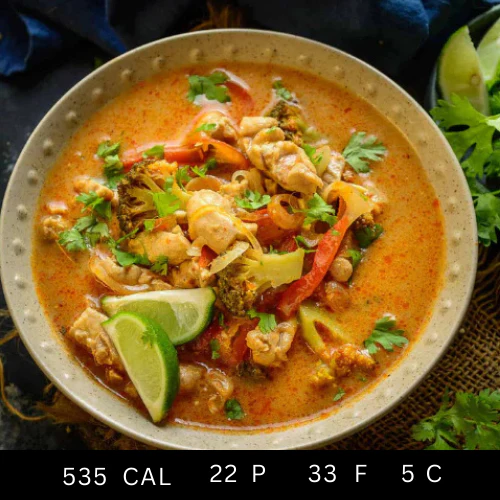 Free Range Thai Red Chicken Curry with Fresh Basil, Broccoli & Bamboo Shoots (Gluten-free) - Image 4