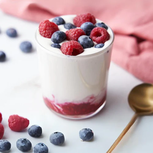 (Optional) Breakfast Parfait Cashew Nut Yogurt  with Raspberry Puree 280g
